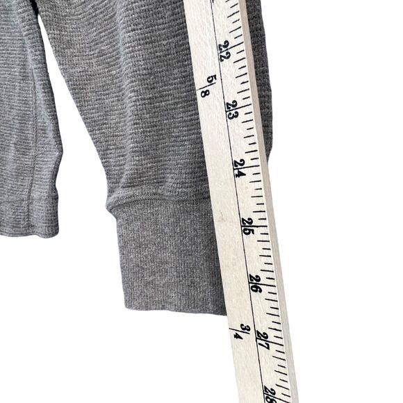 Eddie Bauer Thermal Waffle Knit Henley Shirt Men XLT Tan Pullover Layers Outdoor - Picture 9 of 13